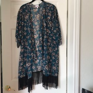 LuLaRoe  Fringe Kimono L